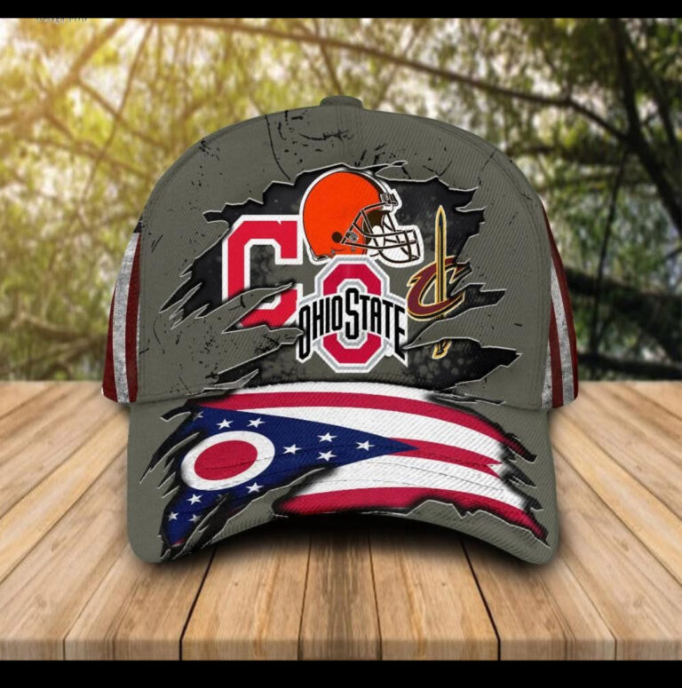 Uncle just got a fresh new headwear 😱. Posted it on my timeline, but it didn’t get much attention 😭. Really hoping everyone here in this group will love his headwear.