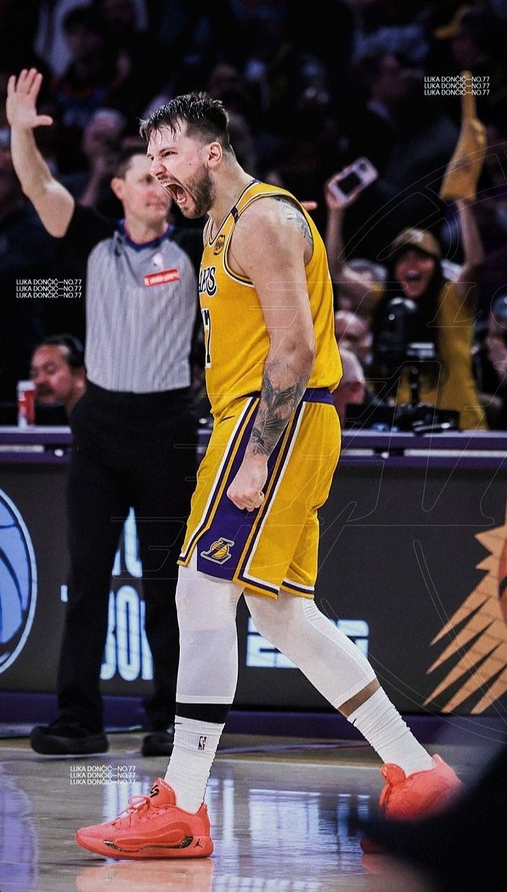 Luka Dončić has knee collision scare during Eurobasket exhibition, but avoids serious injury