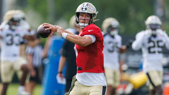 Tyler Shough’s Stunning NFL Debut Leaves Spencer Rattler in the Dust!