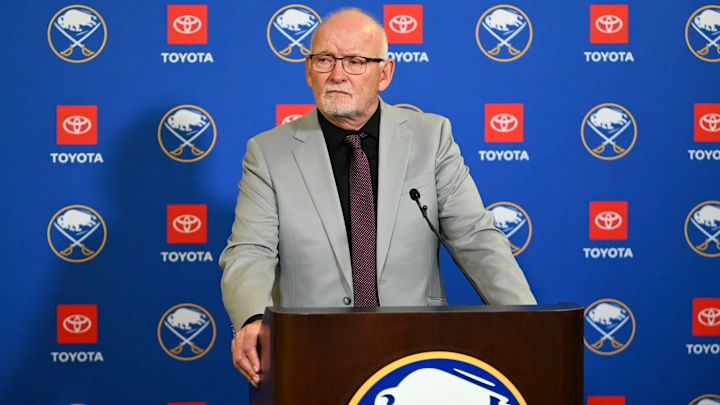 ESPN CONFIRMED: His efforts and dedication have taken him to another position; the head coach of Buffalo Sabres Lindy Ruff send a message to Buffalo Sabres owners Terry Pegula concerning the new……..see more