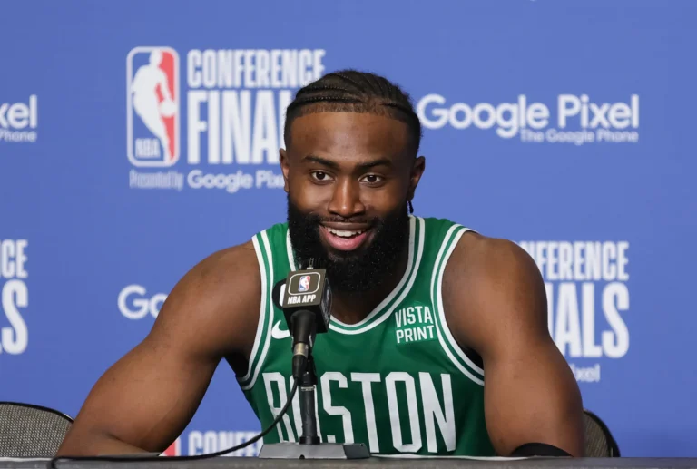 NEWS FLASH: By Agreeing to a Multimillionaire Contract Extension, Boston Celtics Shooting guard Jaylen Brown formally Declare his Devotion to the Team. “I Would like to Finish my Career with the Celtics, and he said that……see more