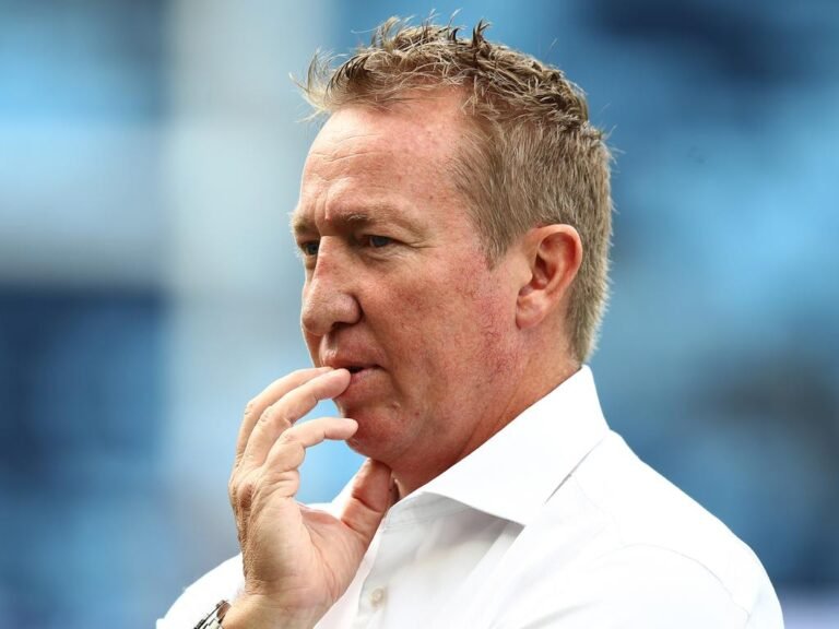 ESPN CONFIRMED: Just Moment’s Ago Sydney Roosters head coach Trent Robinson step down due to significant error Facing……… view more