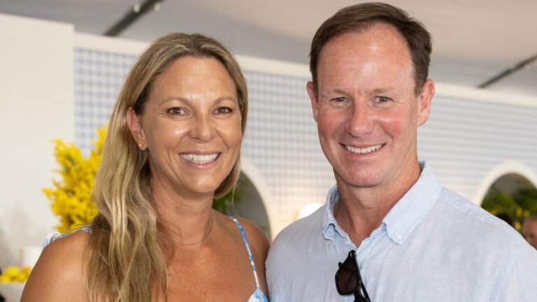 SHOCKING ANNOUNCEMENT: Newcastle Knights fans and the Entire NRL community React shock as Head Coach Justin Holbrook Has officially files divorce with his wife Tatiana Pajkovic and Announce to the public that….. See more