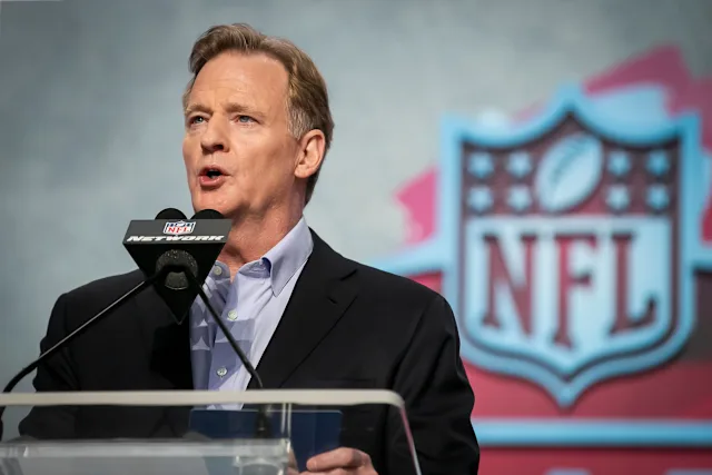 THIS IS THE BEST NEWS WE COULD HOPE FOR: Tampa Bay Buccaneers Fans and National Football League (NFL) Community are overjoyed and NFL commissioner Roger Goodell  Make Major Announcement of Making left tackle Tristan Wirfs the New…….READ MORE