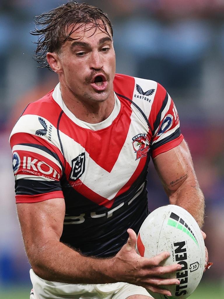 𝗕𝗥𝗘𝗔𝗞𝗜𝗡𝗚 𝗡𝗘𝗪𝗦: 𝗦𝘆𝗱𝗻𝗲𝘆 𝗥𝗼𝗼𝘀𝘁𝗲𝗿𝘀 𝗟𝗼𝗰𝗸 (𝗡𝗼. 𝟭𝟯): 𝗖𝗼𝗻𝗻𝗼𝗿 𝗪𝗮𝘁𝘀𝗼𝗻 𝘀𝘁𝘂𝗻 𝗳𝗮𝗻𝘀 𝗮𝗻𝗱 𝗹𝗲𝗮𝘃𝗲𝘀 𝗵𝗲𝗮𝗱 𝗰𝗼𝗮𝗰𝗵 𝗧𝗿𝗲𝗻𝘁 𝗥𝗼𝗯𝗶𝗻𝘀𝗼𝗻 𝘀𝗽𝗲𝗲𝗰𝗵𝗹𝗲𝘀𝘀 𝘄𝗶𝘁𝗵 𝗺𝗮𝗷𝗼𝗿 𝗮𝗻𝗻𝗼𝘂𝗻𝗰𝗲𝗺𝗲𝗻𝘁 𝗰𝗼𝗻𝗰𝗲𝗿𝗻𝗶𝗻𝗴….𝘀𝗲𝗲 𝗺𝗼𝗿𝗲