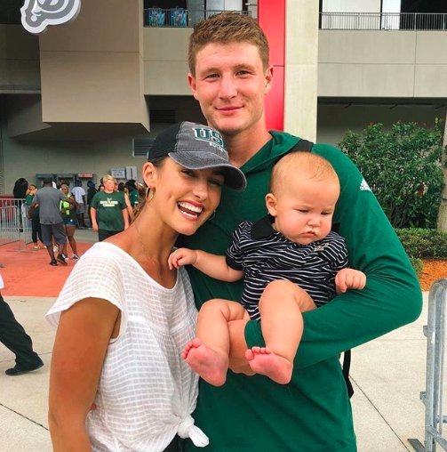 BREAKING NEWS: Kansas State Wildcats National Collegiate Athletic Association (NCAA) fans React in shock as the star quarterback Blake Barnett officially files divorce with his wife Maddie Barnett and explain his decision and say, he is not my C….see more