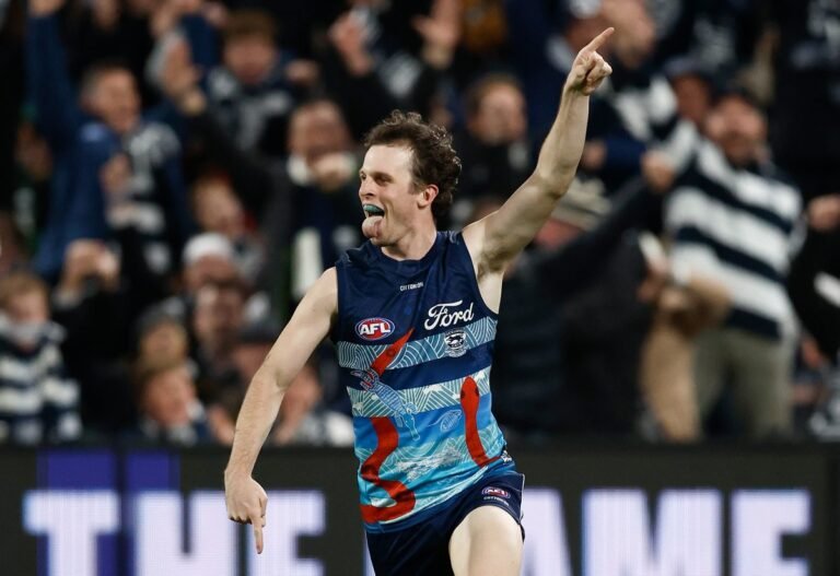 A GASTURE THAT GOES BEYOND THE GAME: Geelong Cats superstar Max Holmes has once again proven that he is more than just a Football phenom — he is a man of extraordinary character and compassion he has shock the AFL Football with a …..see more.