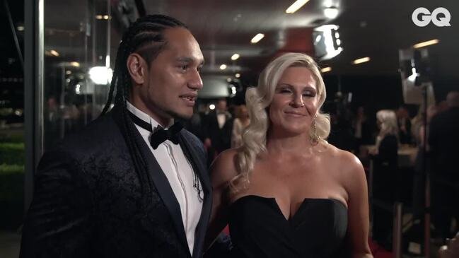 𝐒𝐇𝐎𝐂𝐊𝐈𝐍𝐆 𝐀𝐍𝐍𝐎𝐔𝐍𝐂𝐄𝐌𝐄𝐍𝐓: 𝐈𝐧 𝐭𝐡𝐞 𝐰𝐚𝐤𝐞 𝐨𝐟 𝐚 𝐝𝐞𝐞𝐩𝐥𝐲 𝐩𝐞𝐫𝐬𝐨𝐧𝐚𝐥 𝐚𝐧𝐧𝐨𝐮𝐧𝐜𝐞𝐦𝐞𝐧𝐭 𝐟𝐫𝐨𝐦 𝐌𝐚𝐧𝐥𝐲 𝐒𝐞𝐚 𝐄𝐚𝐠𝐥𝐞𝐬 𝐀𝐮𝐬𝐭𝐫𝐚𝐥𝐢𝐚𝐧 𝐟𝐨𝐨𝐭𝐛𝐚𝐥𝐥 𝐏𝐫𝐨𝐩 𝐌𝐚𝐫𝐭𝐢𝐧 𝐓𝐚𝐮𝐩𝐚𝐮 𝐚𝐧𝐝 𝐡𝐢𝐬 𝐖𝐢𝐟𝐞 𝐌𝐢𝐜𝐡𝐞𝐥𝐥𝐞 𝐁𝐚𝐢𝐥𝐥𝐢𝐞 𝐫𝐞𝐜𝐞𝐧𝐭𝐥𝐲 𝐬𝐡𝐚𝐫𝐞𝐝 𝐧𝐞𝐰𝐬 𝐫𝐞𝐠𝐚𝐫𝐝𝐢𝐧𝐠 𝐭𝐡𝐞𝐢𝐫 𝐩𝐞𝐫𝐬𝐨𝐧𝐚𝐥 𝐜𝐢𝐫𝐜𝐮𝐦𝐬𝐭𝐚𝐧𝐜𝐞𝐬, 𝐩𝐫𝐨𝐦𝐩𝐭𝐢𝐧𝐠 𝐚 𝐰𝐚𝐯𝐞 𝐨𝐟 𝐞𝐦𝐩𝐚𝐭𝐡𝐲 𝐚𝐧𝐝 𝐞𝐧𝐜𝐨𝐮𝐫𝐚𝐠𝐞𝐦𝐞𝐧𝐭 𝐟𝐫𝐨𝐦 𝐚𝐜𝐫𝐨𝐬𝐬 𝐭𝐡𝐞 𝐍𝐚𝐭𝐢𝐨𝐧𝐚𝐥 𝐑𝐮𝐠𝐛𝐲 𝐋𝐞𝐚𝐠𝐮𝐞 𝐍𝐑𝐋. 𝐈𝐧 𝐚 𝐛𝐫𝐢𝐞𝐟 𝐬𝐭𝐚𝐭𝐞𝐦𝐞𝐧𝐭, 𝐭𝐡𝐞 𝐜𝐨𝐮𝐩𝐥𝐞 𝐭𝐡𝐚𝐧𝐤𝐞𝐝 𝐬𝐮𝐩𝐩𝐨𝐫𝐭𝐞𝐫𝐬 𝐟𝐨𝐫 𝐭𝐡𝐞𝐢𝐫 𝐤𝐢𝐧𝐝𝐧𝐞𝐬𝐬 𝐚𝐧𝐝 𝐚𝐬𝐤𝐞𝐝 𝐟𝐨𝐫 𝐩𝐫𝐢𝐯𝐚𝐜𝐲 𝐚𝐬 𝐭𝐡𝐞𝐲…..𝐬𝐞𝐞 𝐦𝐨𝐫𝐞.