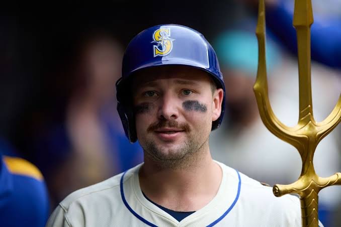 𝘽𝙍𝙀𝘼𝙆𝙄𝙉𝙂 𝙉𝙀𝙒𝙎: 𝙎𝙚𝙖𝙩𝙩𝙡𝙚 𝙈𝙖𝙧𝙞𝙣𝙚𝙧𝙨 𝘽𝙖𝙨𝙚𝙗𝙖𝙡𝙡 𝘾𝙖𝙩𝙘𝙝𝙚𝙧 𝘾𝙖𝙡 𝙍𝙖𝙡𝙚𝙞𝙜𝙝, 𝙈𝙖𝙠𝙚𝙨 𝙎𝙝𝙤𝙘𝙠𝙞𝙣𝙜 𝘿𝙚𝙘𝙞𝙨𝙞𝙤𝙣 𝙏𝙝𝙖𝙩 𝙃𝙪𝙧𝙩𝙨 𝙃𝙞𝙨 𝙀𝙣𝙩𝙞𝙧𝙚 𝙏𝙚𝙖𝙢; 𝙊𝙧𝙜𝙖𝙣𝙞𝙯𝙖𝙩𝙞𝙤𝙣 𝙍𝙚𝙖𝙘𝙩𝙨 𝙞𝙣 𝙎𝙝𝙤𝙘𝙠 𝙖𝙣𝙙 𝘼𝙘𝙘𝙚𝙥𝙩𝙨 𝙃𝙞𝙨 𝙍𝙚𝙨𝙞𝙜𝙣𝙖𝙩𝙞𝙤𝙣 𝘽𝙤𝙡𝙙𝙡𝙮 𝙬𝙞𝙩𝙝 𝙩𝙝𝙚……. 𝙨𝙚𝙚 𝙢𝙤𝙧𝙚