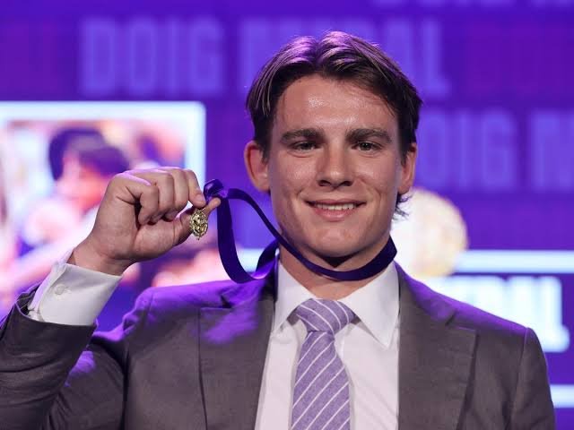 I CAN’T BELIEVE HE IS GOING: Fremantel Dockers multiple Doig Medallist Submitted Resignation letter to….see more