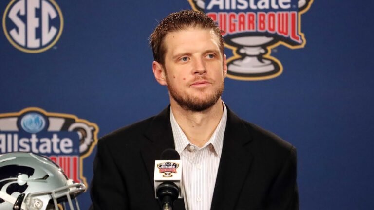 ESPN CONFIRMED: Just Moments Ago, Kansas State Wildcats football Head Coach Collin Klein Steps Down Due to Significant Error facing…….READ MORE