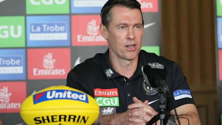 ESPN CONFIRMED: Just Moments Ago, Collingwood Football Head Coach Craig McRae Steps Down Due to Significant Error facing…….READ MORE